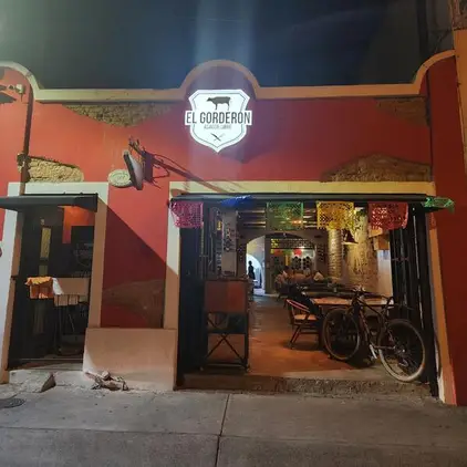 Restaurante de carnes en el centro de Tlaquepaque